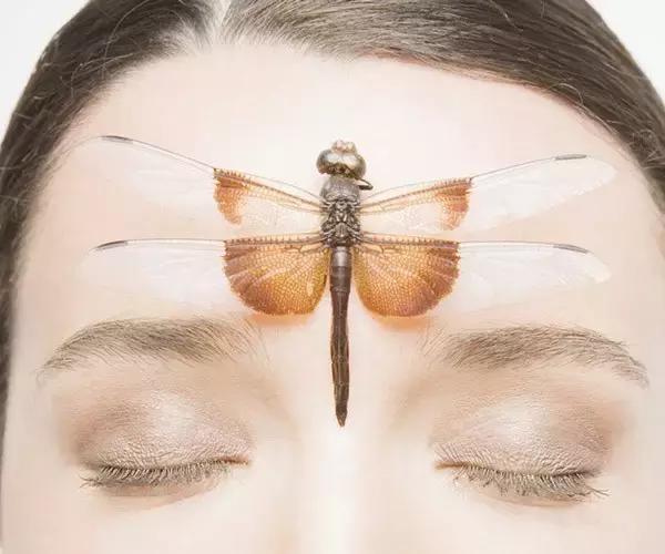 怎样拥有一个光洁的额头,干货的方法和技巧