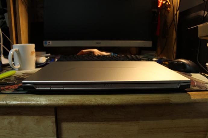 i5处理器+960M独显,室友3899入手炫龙银魂T1