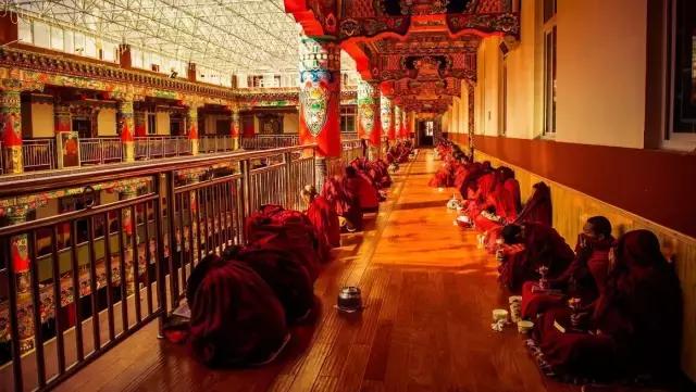 到底是去西藏还是去川西,西藏与川西这辈子总要来一趟吧