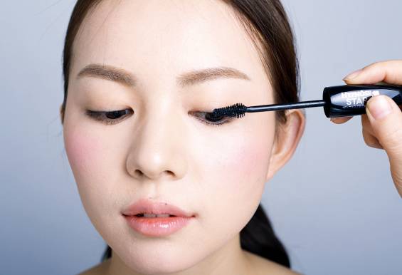 护肤眼部紧致,护肤化妆品断舍离