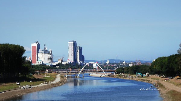 额滴个神!一枚老男人居然在黑河疯狂购物直到手软!
