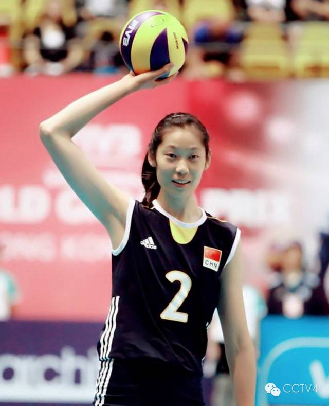 中国女排郎平工资是多少,郎平女排薪资