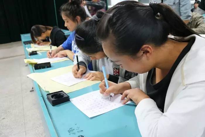 汉口学院体育学院,郑州市体育学院