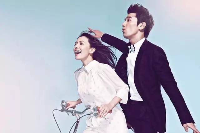 明星照怎么拍好看,明星们的婚纱照怎么拍