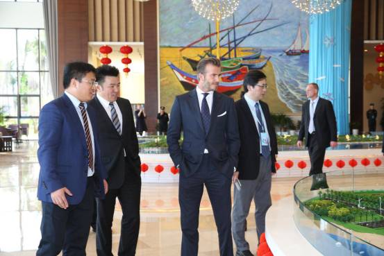 贝克汉姆来海南,贝克汉姆频繁偶遇一个人