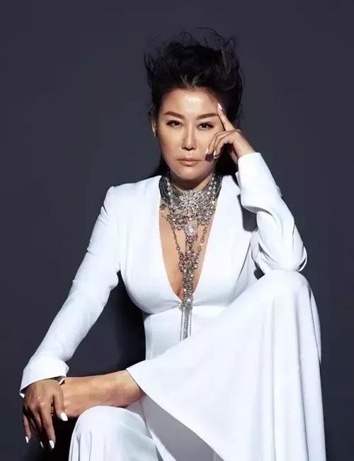 娱乐圈谁才是综艺女王,娱乐圈出了名的反骨女王