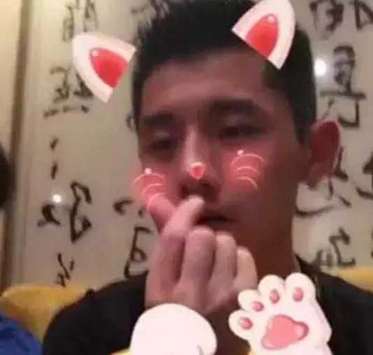 张继科香港表演赛撩妹,张继科爱撩妹