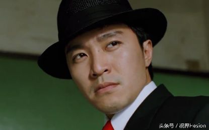 周星驰在电影里的广告照片,周星驰唯一拍过广告