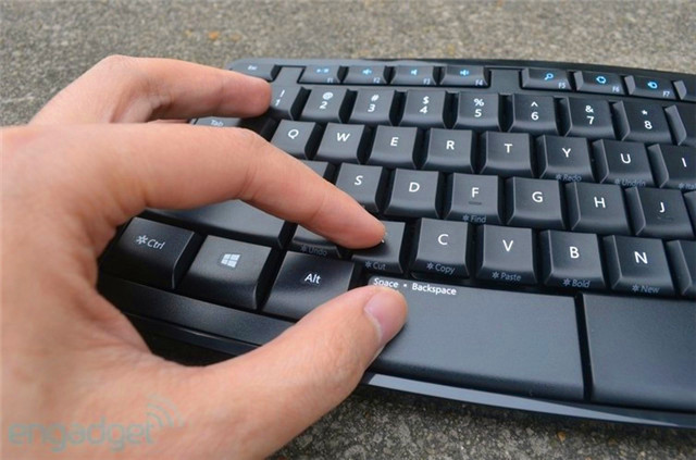 盘点不同功能键盘,多功能键盘比较