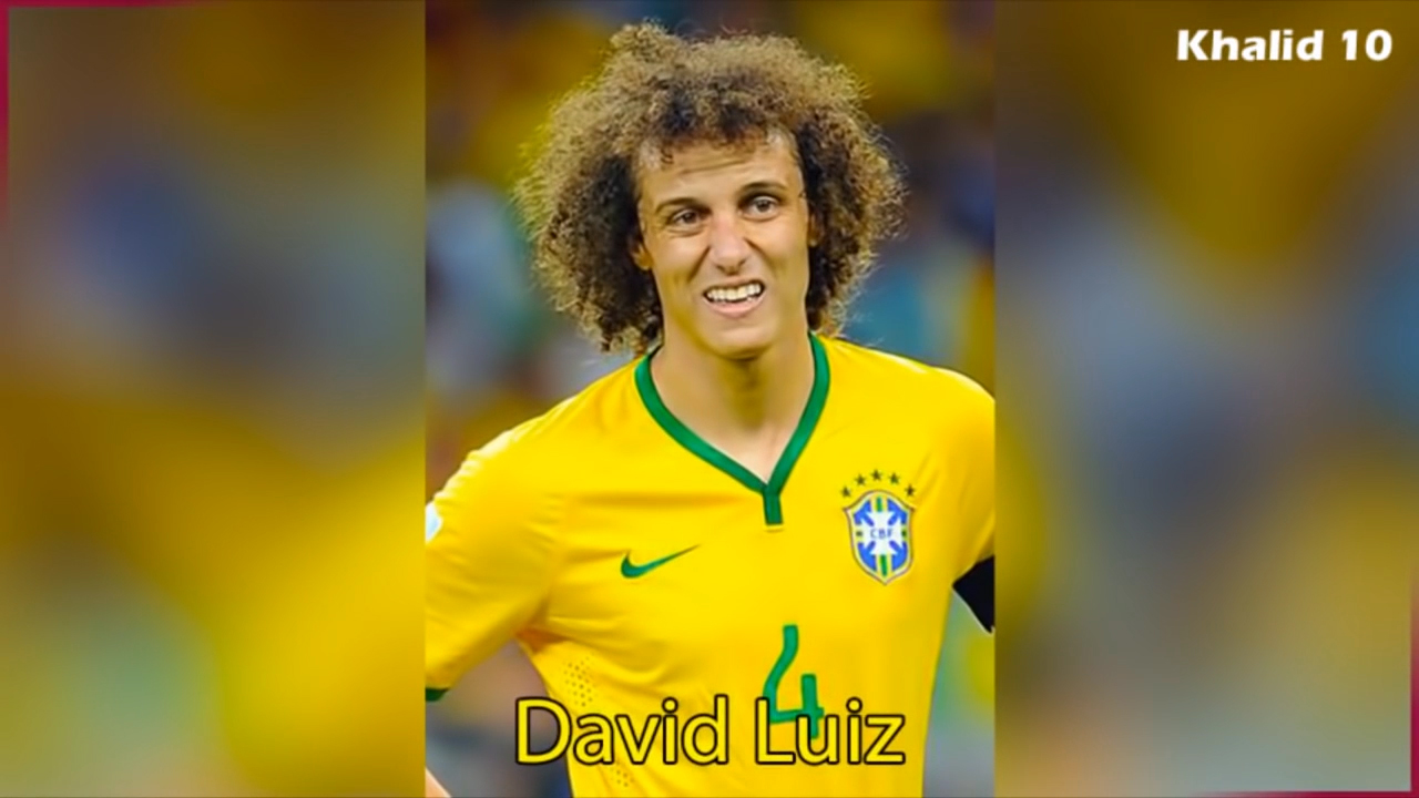 足球明星儿时的照片,足球明星小时候头像