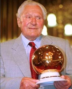 回顾历史上的超级进球机器（非足协官方认证）