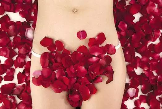 女人坚持用好看的东西,女人一直用一种护肤品好吗