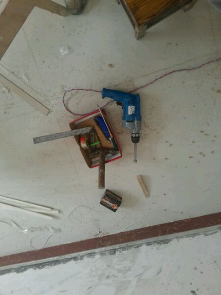 木门安锁开孔,木门安锁视频教程