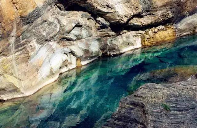 去各地跑马拉松,在日月潭跑马拉松的经历