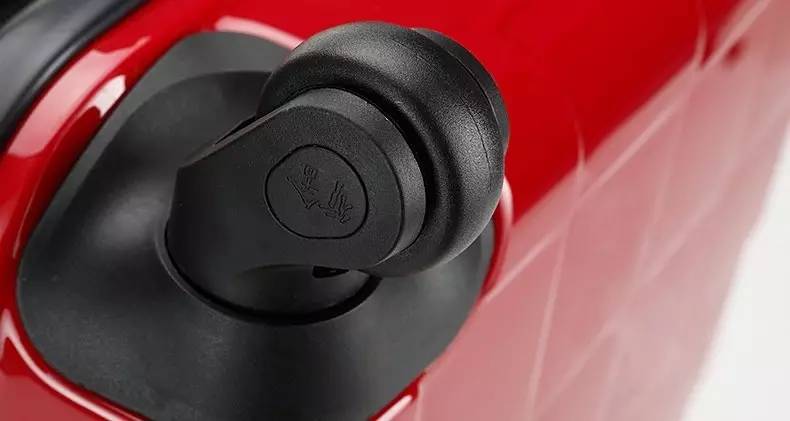 拉杆箱的轮子怎么用来玩,拉杆箱轮子套好用吗