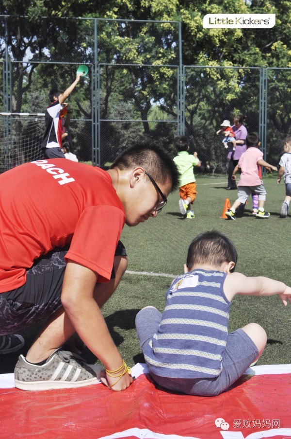 快乐足球亲子运动,亲子足球运动嘉年华