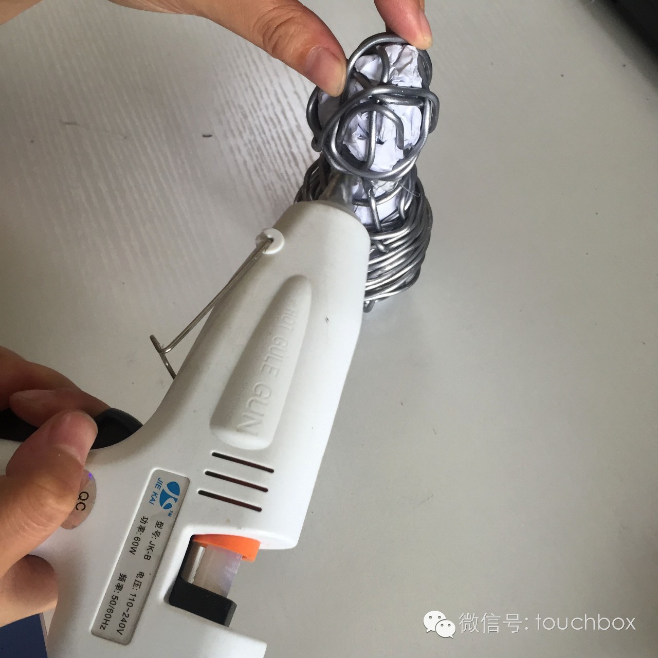 兔儿爷灯笼儿童手工,中秋兔子灯笼手工制作方法