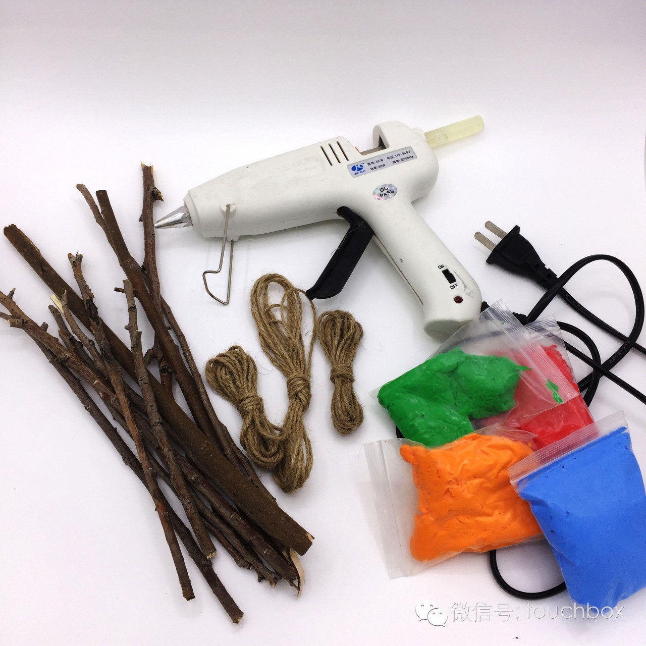 兔儿爷灯笼儿童手工,中秋兔子灯笼手工制作方法