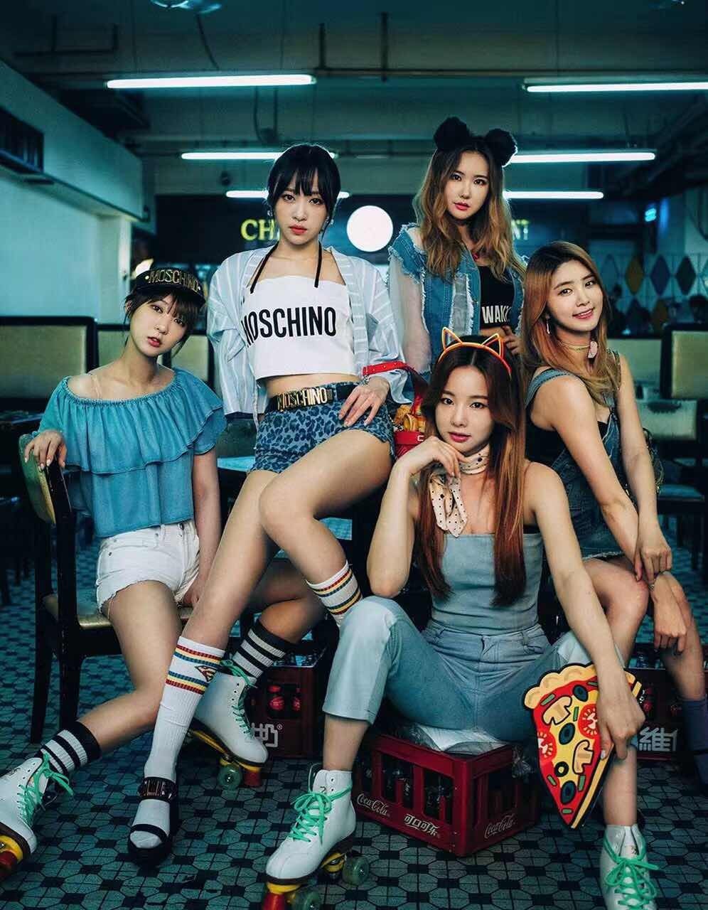 神思远丨少女有一些神性，不近人世肢体完美