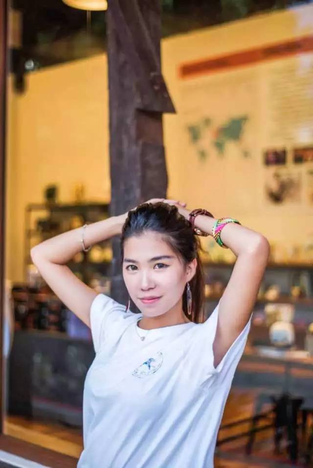 免费住|春田花花：香港混血掌柜在清迈致青春游世界