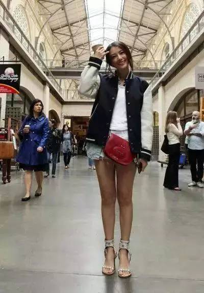 一件夹克穿搭设计,一件夹克的四种穿法