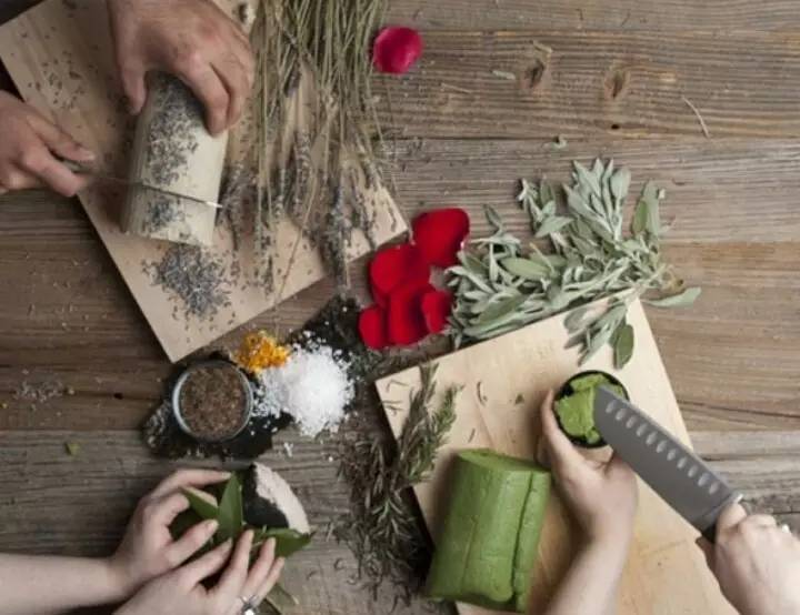 涨姿势|这些大牌明星都爱用的英国护肤品牌你知道么？