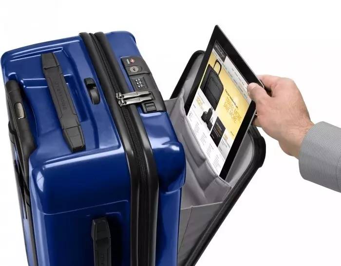 rimowa行李箱怎么挑,rimowa行李箱值得买吗