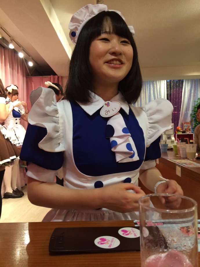 日本为什么流行女仆咖啡店,东京女仆咖啡店