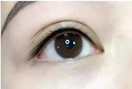 做美瞳线的技巧和方法,教你如何选择美瞳线