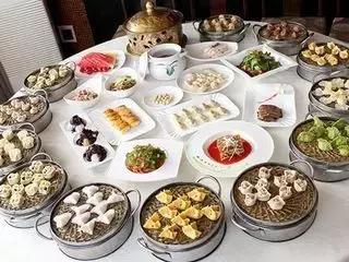 西安哪个饭店有40个人的桌子,西安餐厅桌子