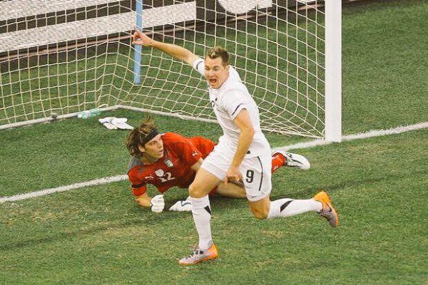 他们是全球最奇葩足协，坑惨了自己的国家队