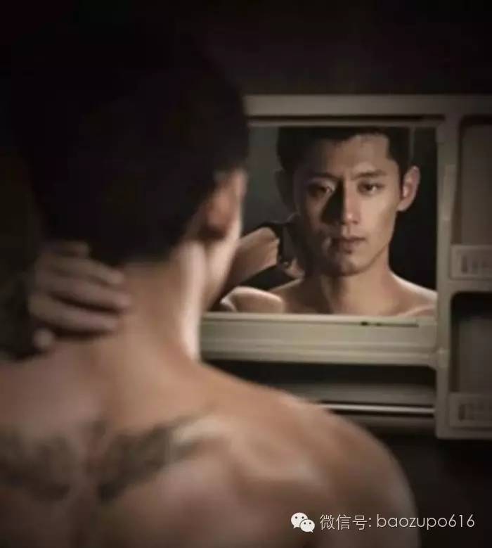 喜欢荧光绿的鞋子,张继科为什么喜欢小蓝鞋