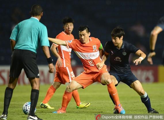 或许,你该记得鲁能球场上那个低调的追风少年“虎子”!