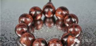 海黄手串好坏等级,海黄手串氧化是自然放置还是密封