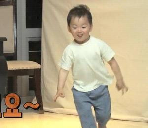 大师兄小师妹：人要是丑啊，别说桃花运，就是菊花运也没有啊！