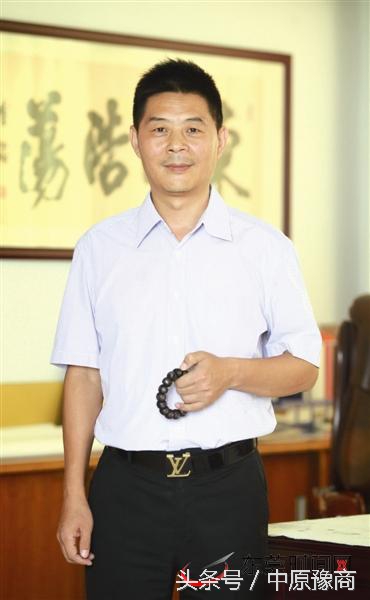 诚信时红欣：专业主义助他成就大业