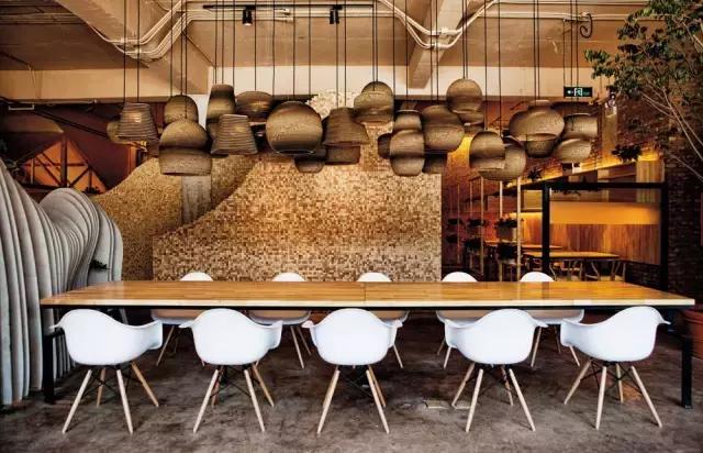 自由的咖啡馆,自由地咖啡店