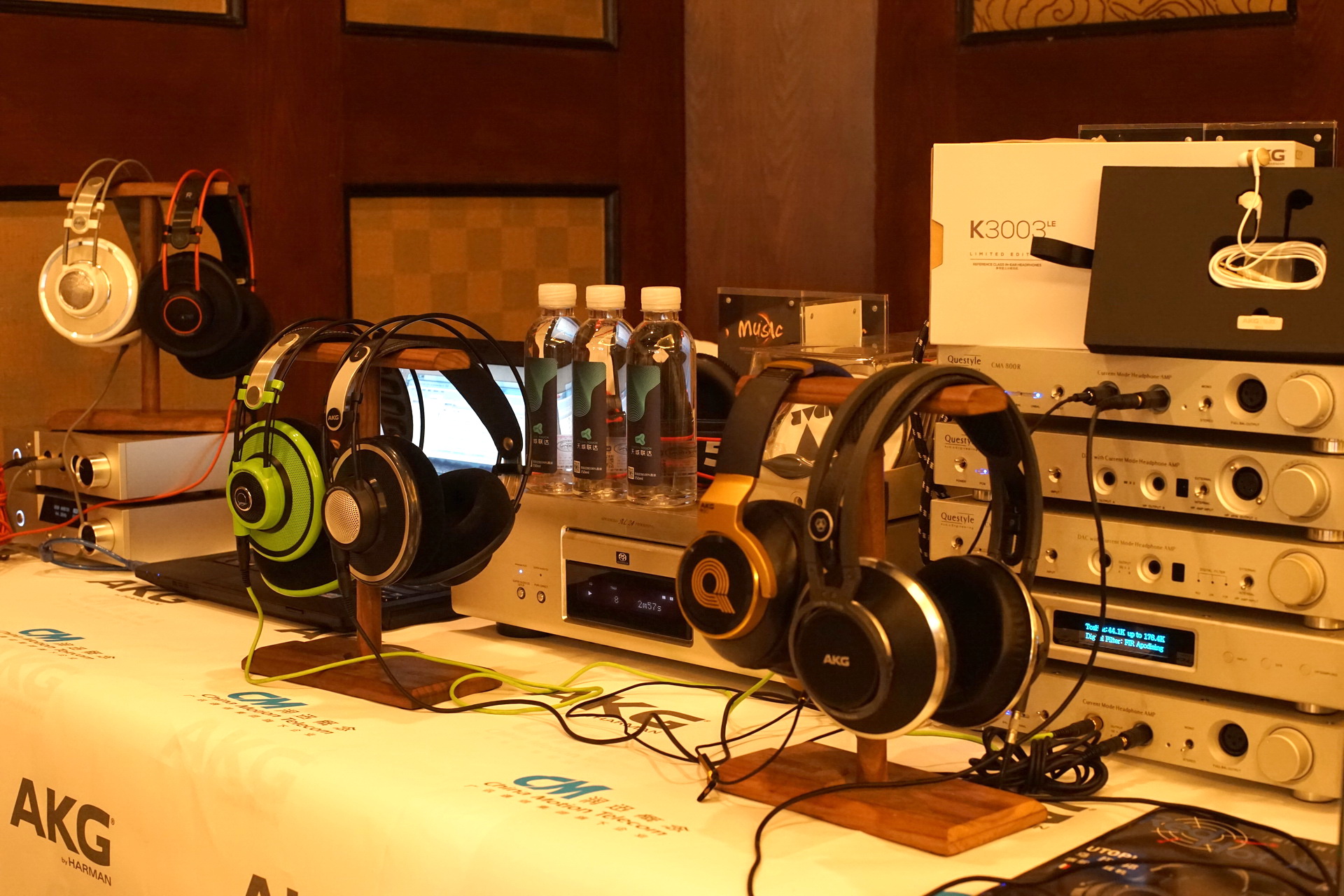 某IT垂直网站四度转手失败，只能开展会卖HIFI耳机器材了？