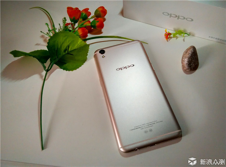 一代最经典的oppor9手机,充电快的oppo手机推荐