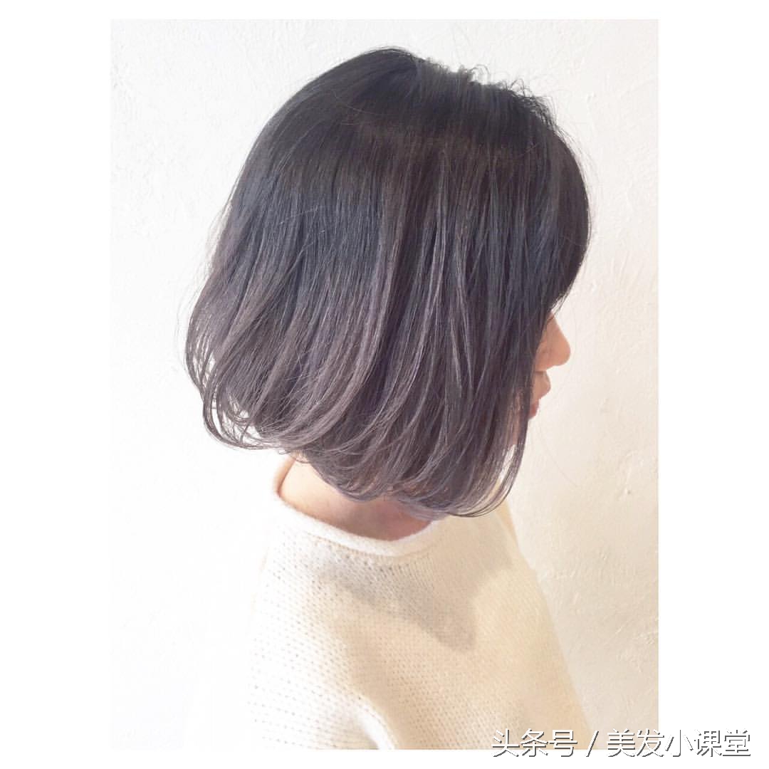 好看的披肩发尾烫,烫披肩发是大卷好看还是小卷好看