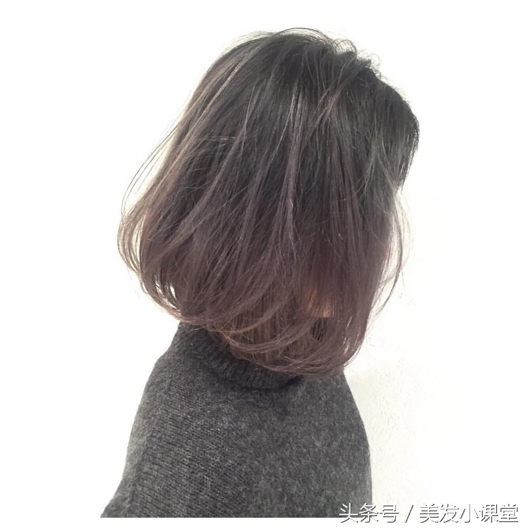 好看的披肩发尾烫,烫披肩发是大卷好看还是小卷好看