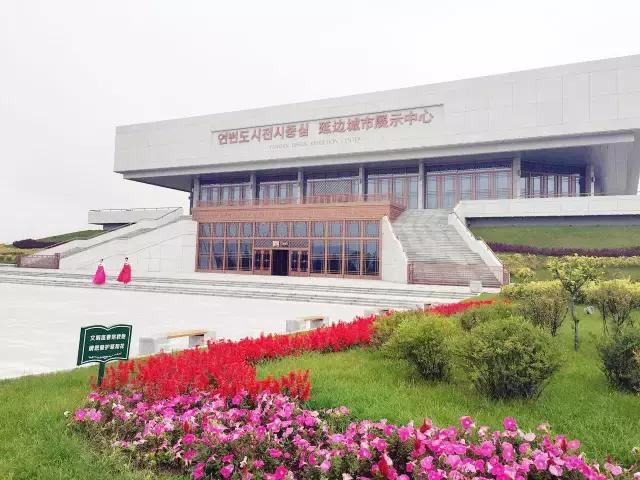 娼烘胶婧按缇庢櫙,娼烘胶娴佹按楦熻鑺遍灞辨竻姘寸