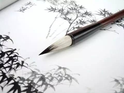 毛笔用完需要彻底清洗干净嘛,怎样清洗毛笔才是正确的