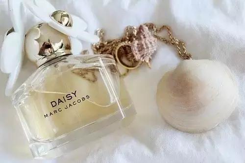 你还在用这些街香，就不怕男票抱错人吗？