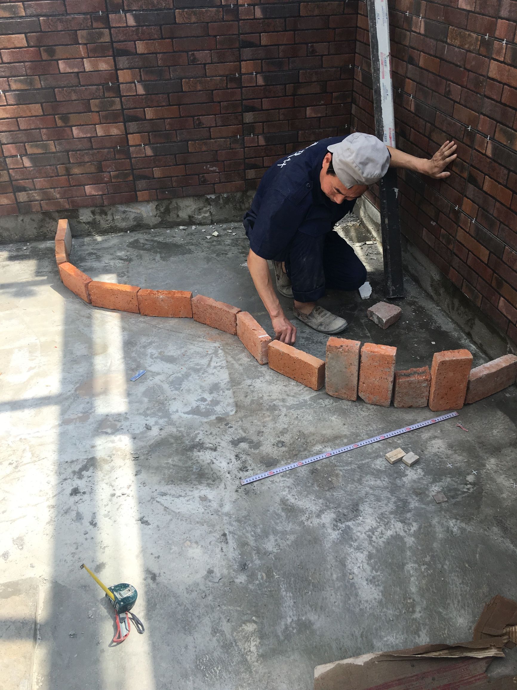 阳台做防水的正确做法,阳台做防水怎么处理地下的水管