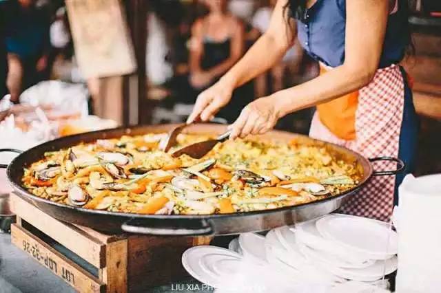 免费住|春田花花：香港混血掌柜在清迈致青春游世界