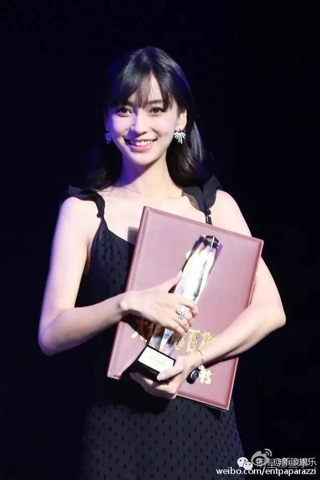 angelababy百花提名,angelababy百花奖获奖现场