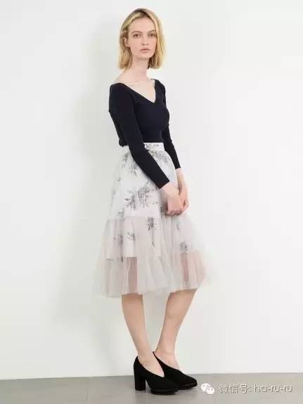 浜烘皵鏂板搧琛f湇,浜烘皵鐖嗘鏉ヨ琛f湇