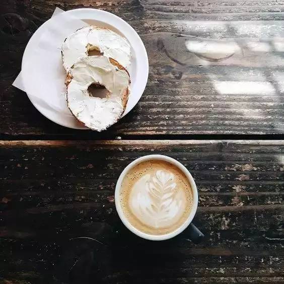 在上海怀念成都,在上海想念自己的故乡