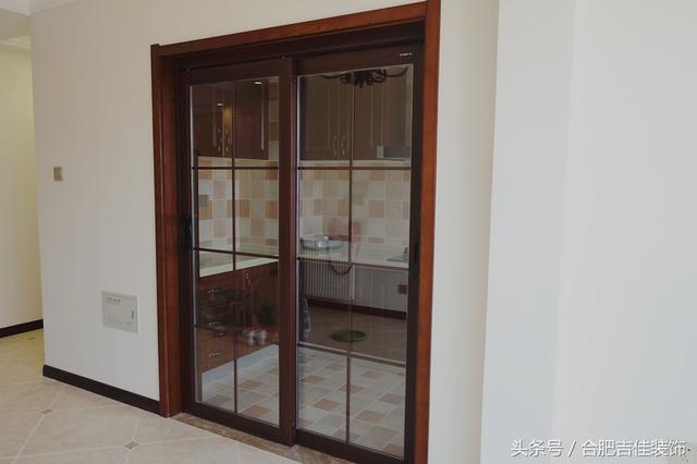 117m客厅装修效果图,117平轻奢极简装修